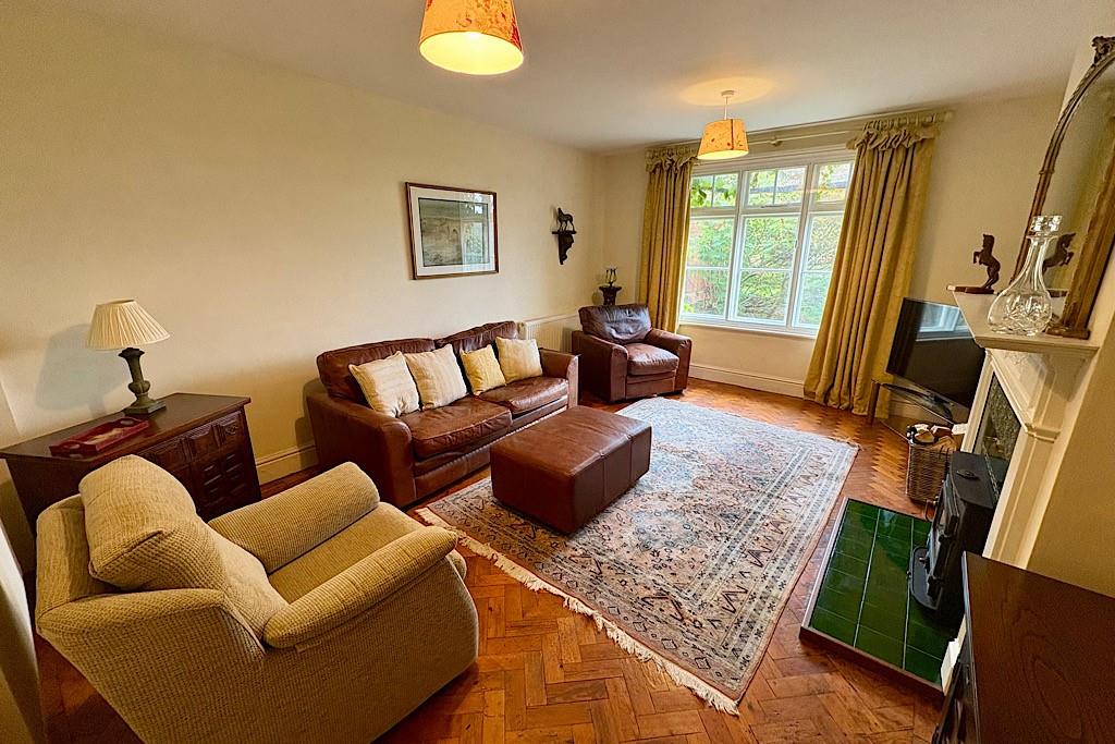 The Annexe, Downton Hall Downton, Shrewsbury, SY4 4PL Let Agreed